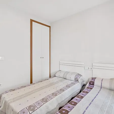 Apartament Cala Blanca *